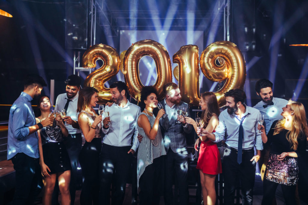 Personnes souhaitant la bonne année 2019