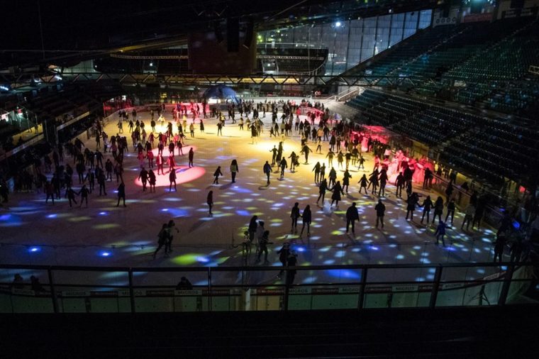 Patinoire des Vernets et disco sur glace