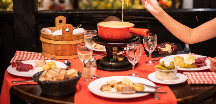 cours de fondue au restaurant