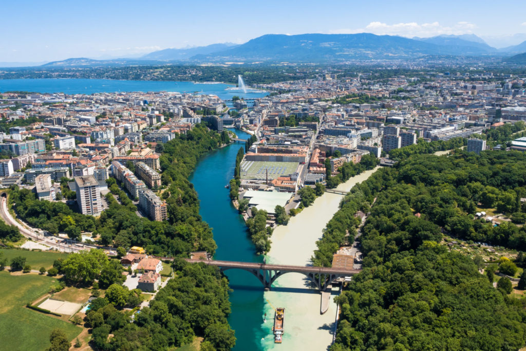 Vue sur la Jonction à Genève