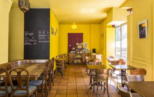 Salle du restaurant saveurs et couleurs à genève