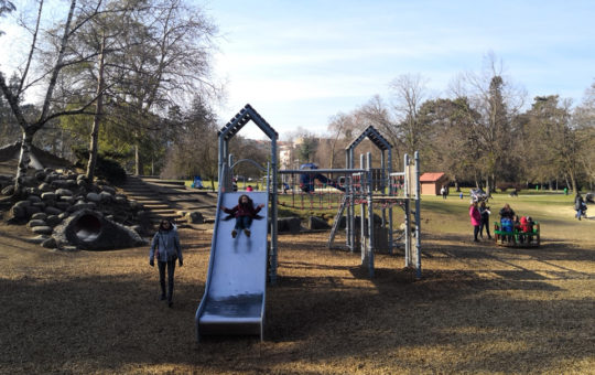 parc jeux enfants bertrand