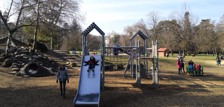 parc jeux enfants bertrand