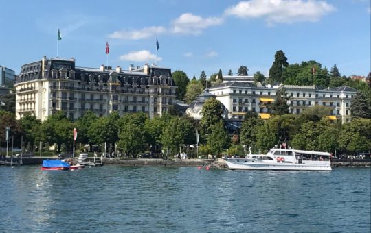 bateau swissboat croisière sur léman