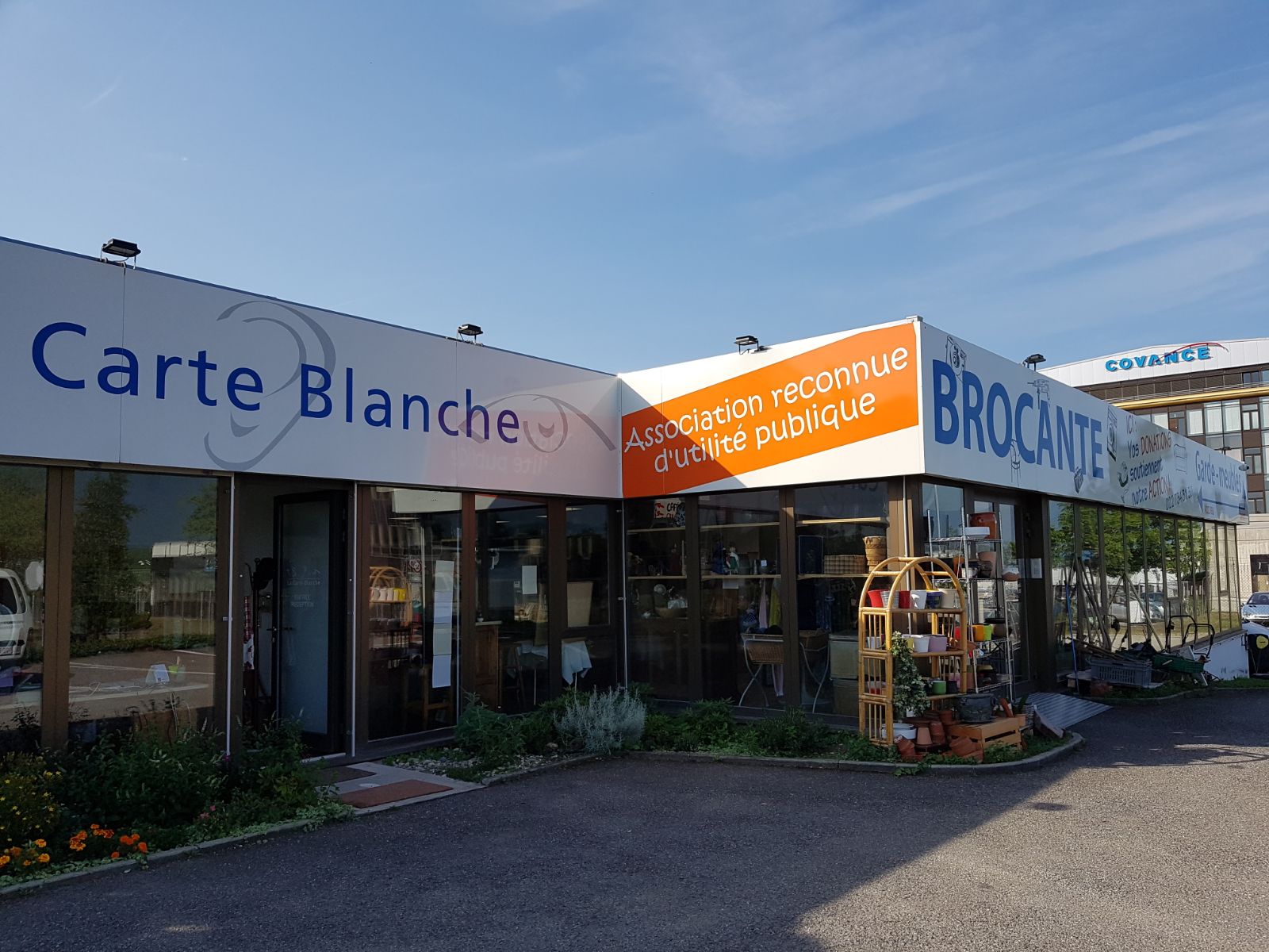 La Carte Blanche Genève pas cher