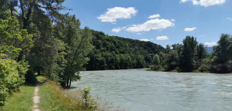 bords du rhone à chancy