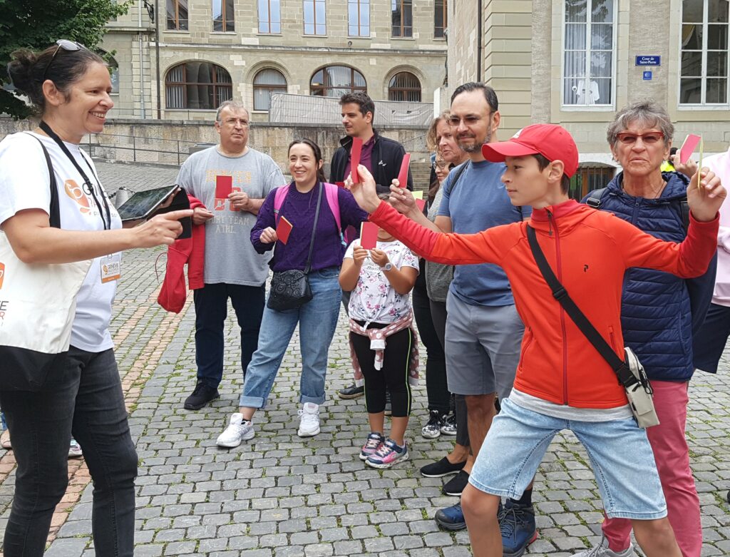 groupe personnes rue Genève balade visite