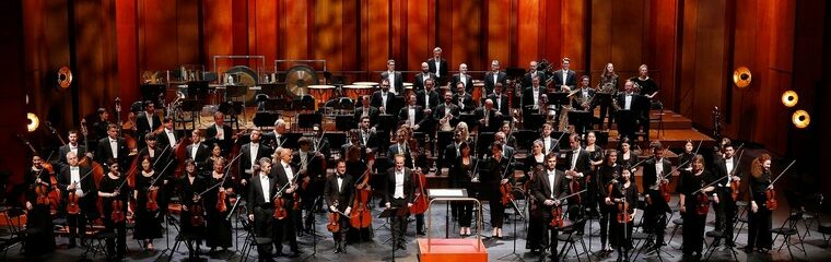 orchestre philharmonique sur scène